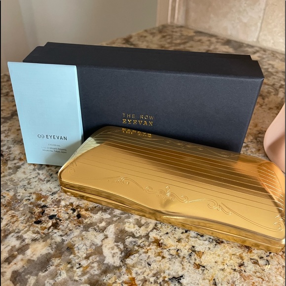 THE ROW - EVEVAN IN YELLOW FLYNN TITANIUM SUNGLASSES - Picture 11 of 12